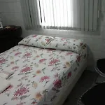 Itaguá Guest House